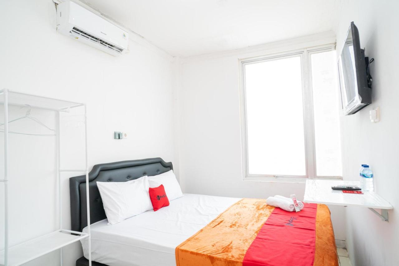 Reddoorz @ Aralia Harapan Indah Pulokendal Exterior foto
